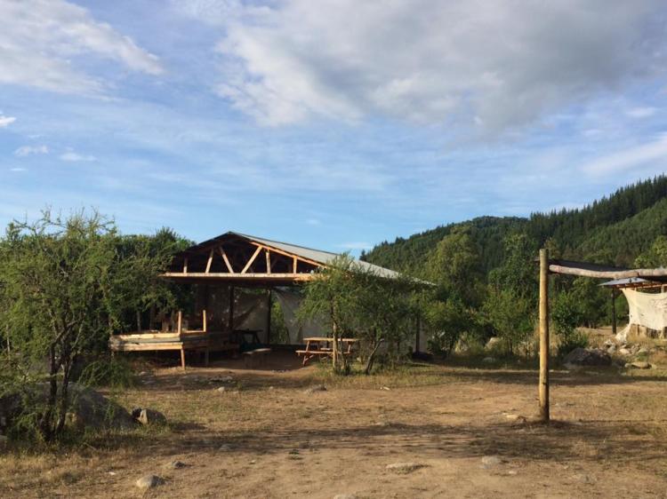 Cabañas y Camping La Playa en Linares, Maule